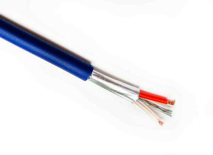Кабель LCM-18 BL микрофонный 2 жилы 2 экрана OD5.0мм синий