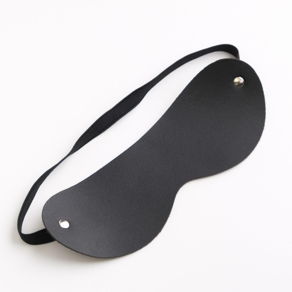 Черный эротический набор из 8 предметов (Цвет: черный)