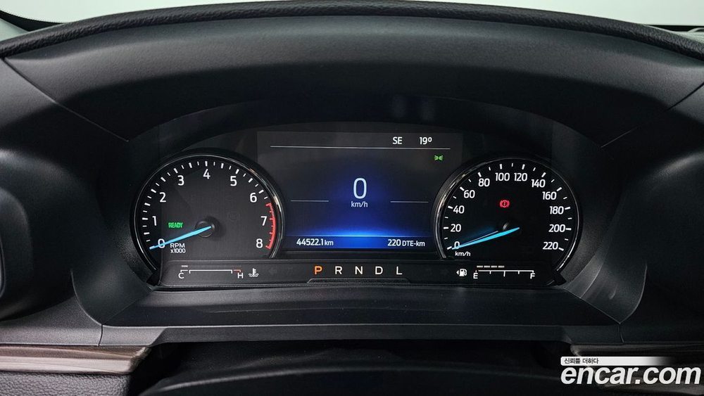 Ford Explorer 6 Generation 3.3 Hybrid (12.2022)