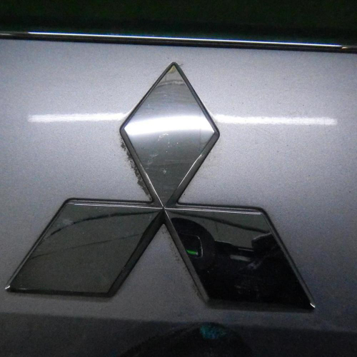 Накладка крышки багажника Mitsubishi Outlander 3 (2015-н.в.)