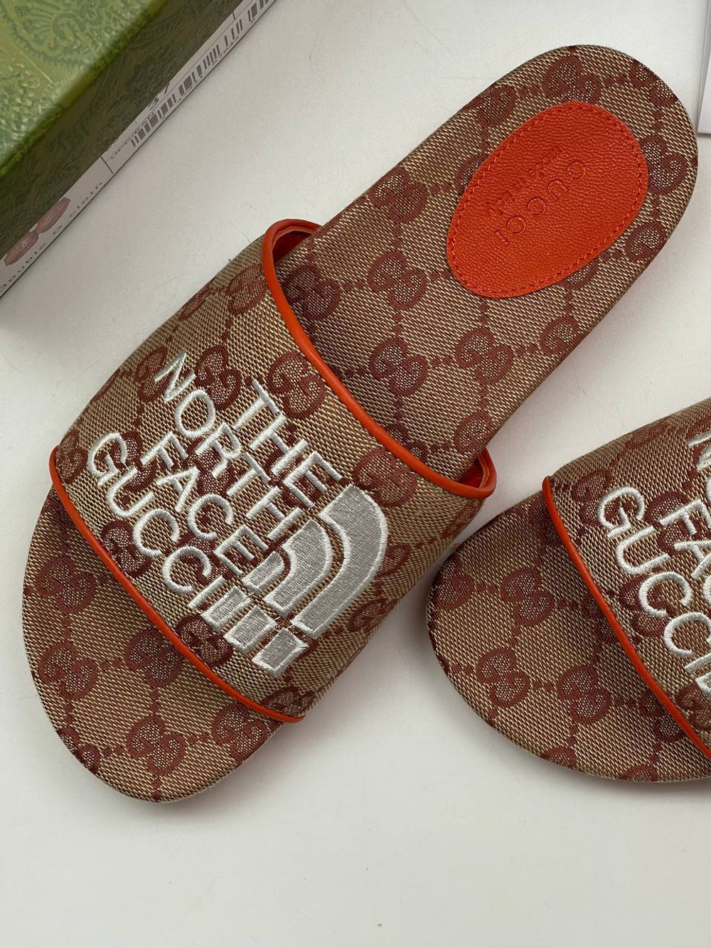 Шлепанцы Gucci