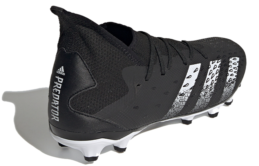 Кроссовки Adidas Predatorfreak