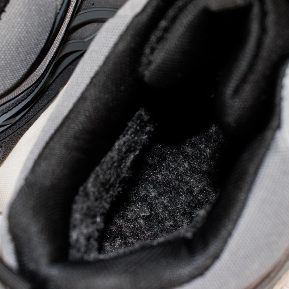 кроссовки Packer x Adidas FYW Intimidation Grey / White Winter