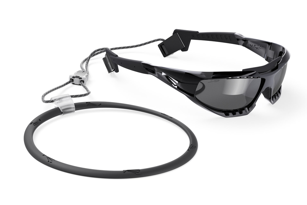 Спортивные очки LiP Surge / Gloss Black - Black / PC Polarized / Levanté Series Chroma Smoke
