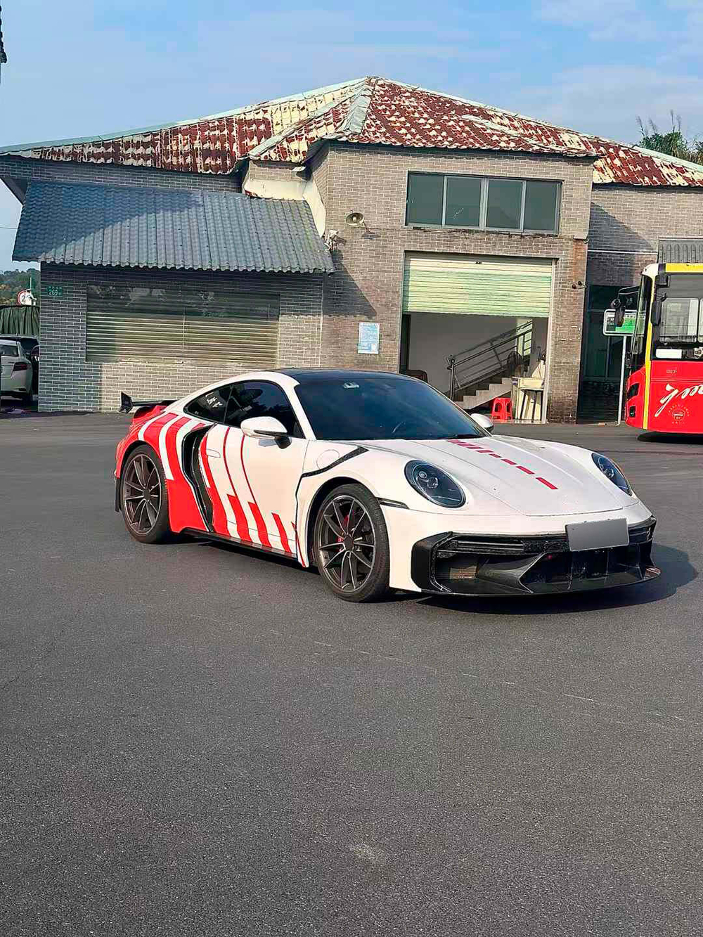 Карбоновый обвес для Porsche 911 992 Carrera S 2019-2025 Порше