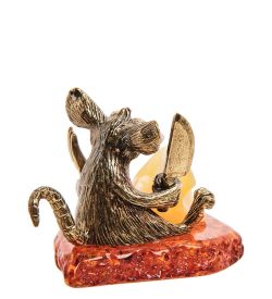 AM- 472 Фигурка «Мышь за трапезой» (латунь, янтарь)