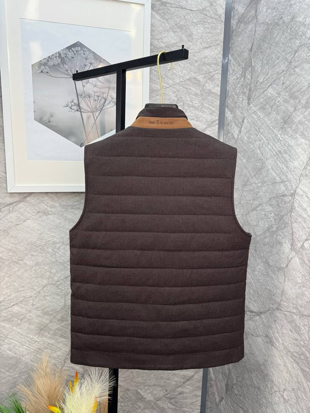 Безрукавка Kiton