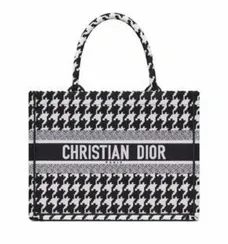 Сумка Dior Book Tote, модель маленького формата черный