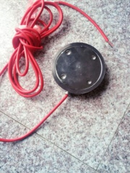 Earth pressure cell, Vibrating wire soil pressure cell