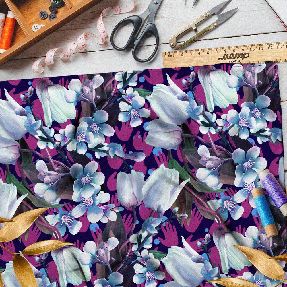 Ткань интерлок живые тюльпаны и сирень на сиреневом фоне
