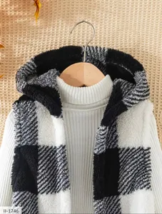 Жилет II-1741 Фабрика Моды