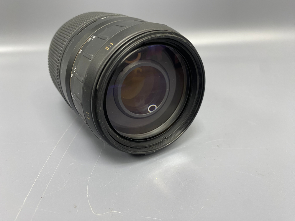 Promaster AF 70-300 мм f / 4-5.6 LD Macro Pentax