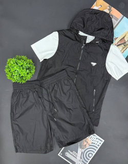 Летний костюм Prada