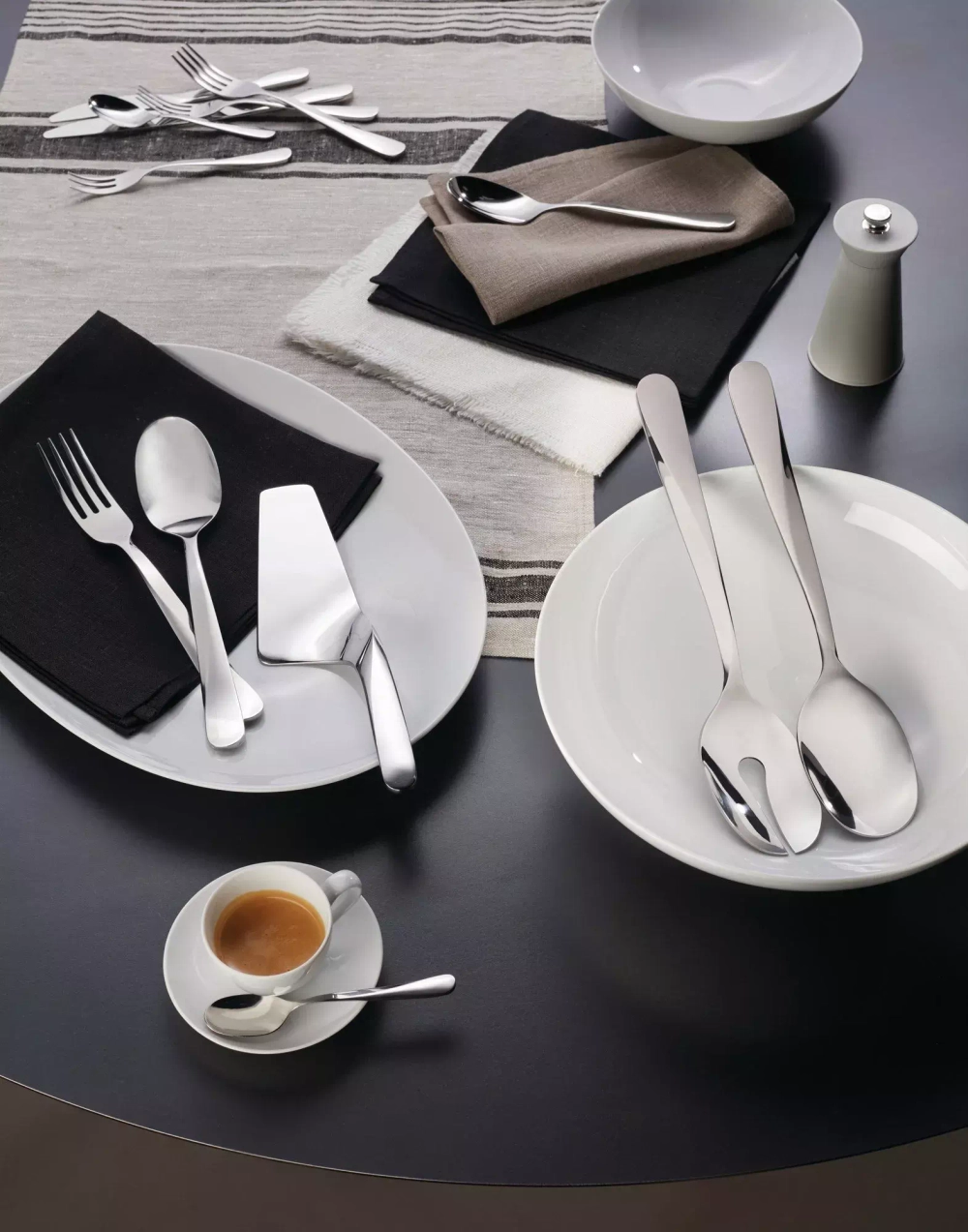 Alessi - Набор из 6 вилок Giro + лопаточка 25 см. / артикул   UNS03S7  / GTIN 8003299408092