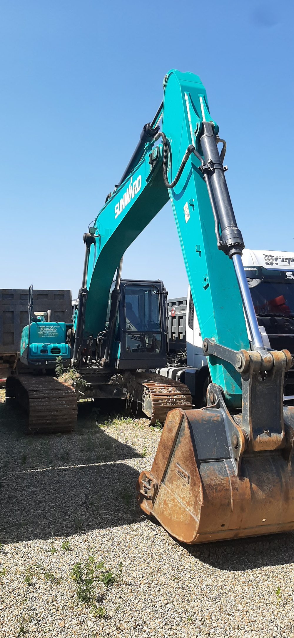 SUNWARD SWE210 Экскаватор SWE210 (Дизельный, 6,5 л, 154 л.с., АТ)