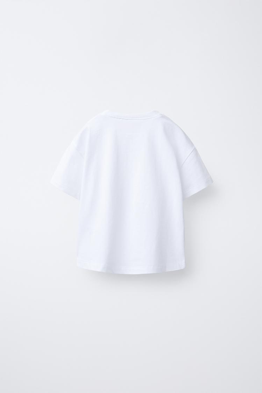 ZARA ФУТБОЛКА С КАРМАНОМ С ВЫШИВКОЙ, БЕЛЫЙ