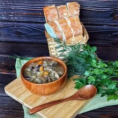 Похлебка грибная замороженная 1 л — готовый суп с лесными грибами в большой упаковке. Сохраняет аромат и пользу при заморозке. Выгодная цена.