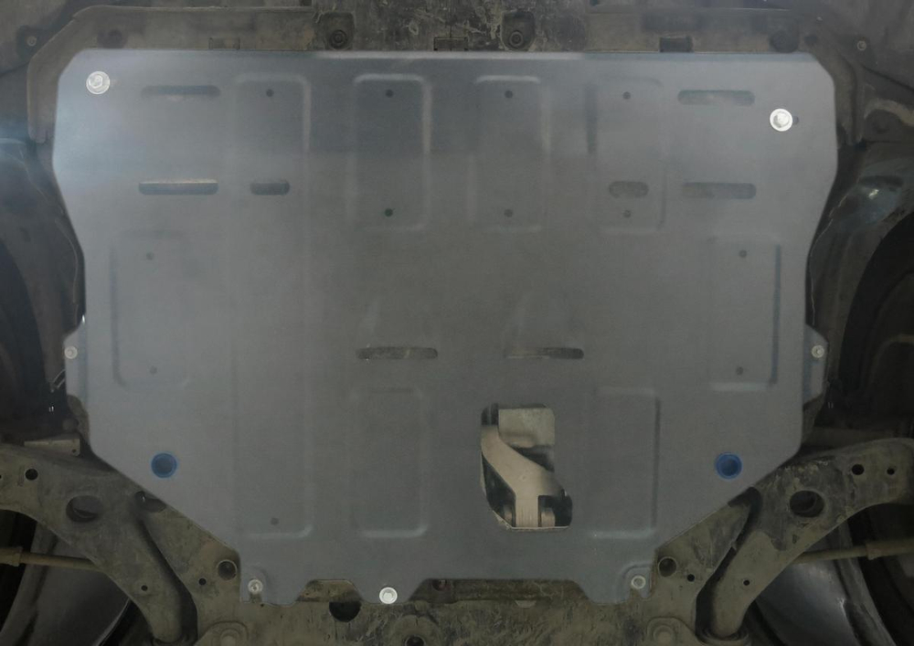 Защита картера и КПП Rival для Ford Kuga II (V - 1.6; 2.5) 2013-2017/Ford Kuga II рестайлинг (V - 1.5 (150 л.с.) Ecoboost; 2.5) 2016-2019, штампованная, алюминий 3 мм, с крепежом, 333.1860.1