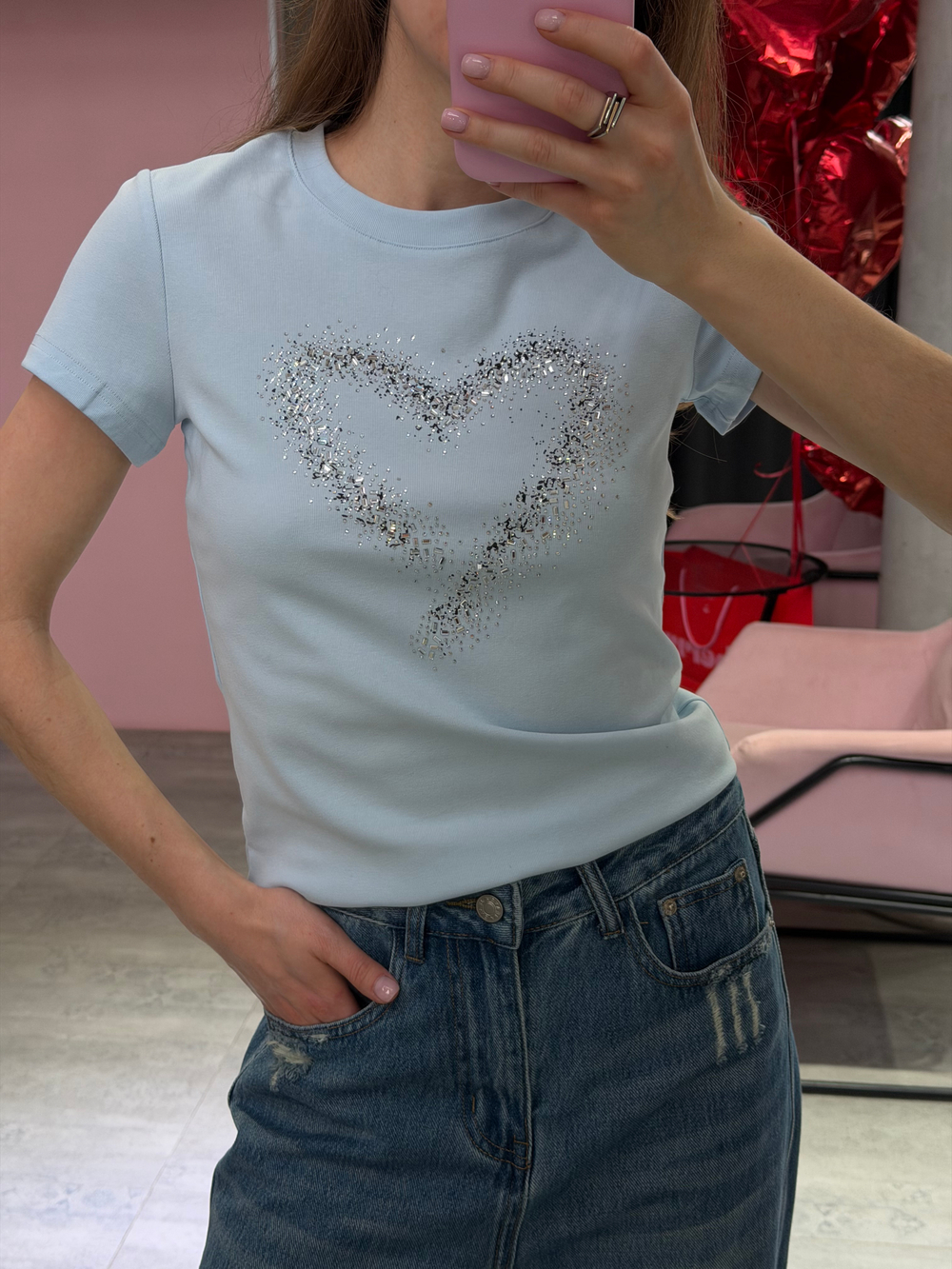 Футболка со стразами голубой