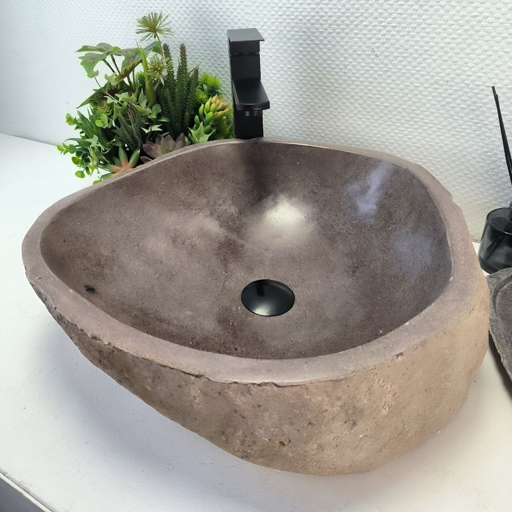 Раковина из речного камня RS-64145 (49*48*15) 0123