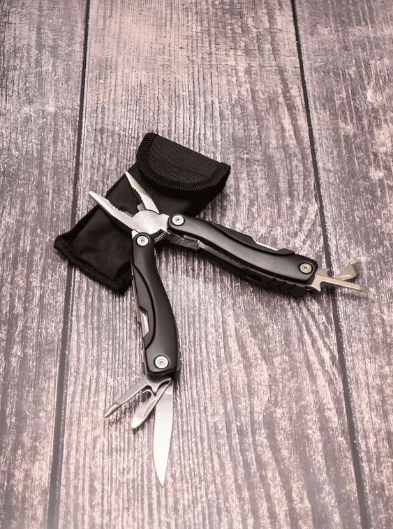 Армейский мультитул 12в1 плоскогубцы нож отвертка Черный