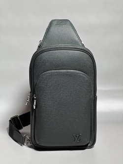 Сумка-мессенджер Louis Vuitton