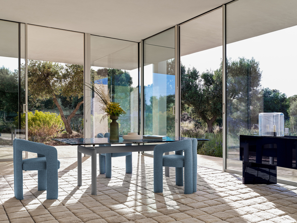 Стол Cassina 6 TABLE TUBE D’AVION