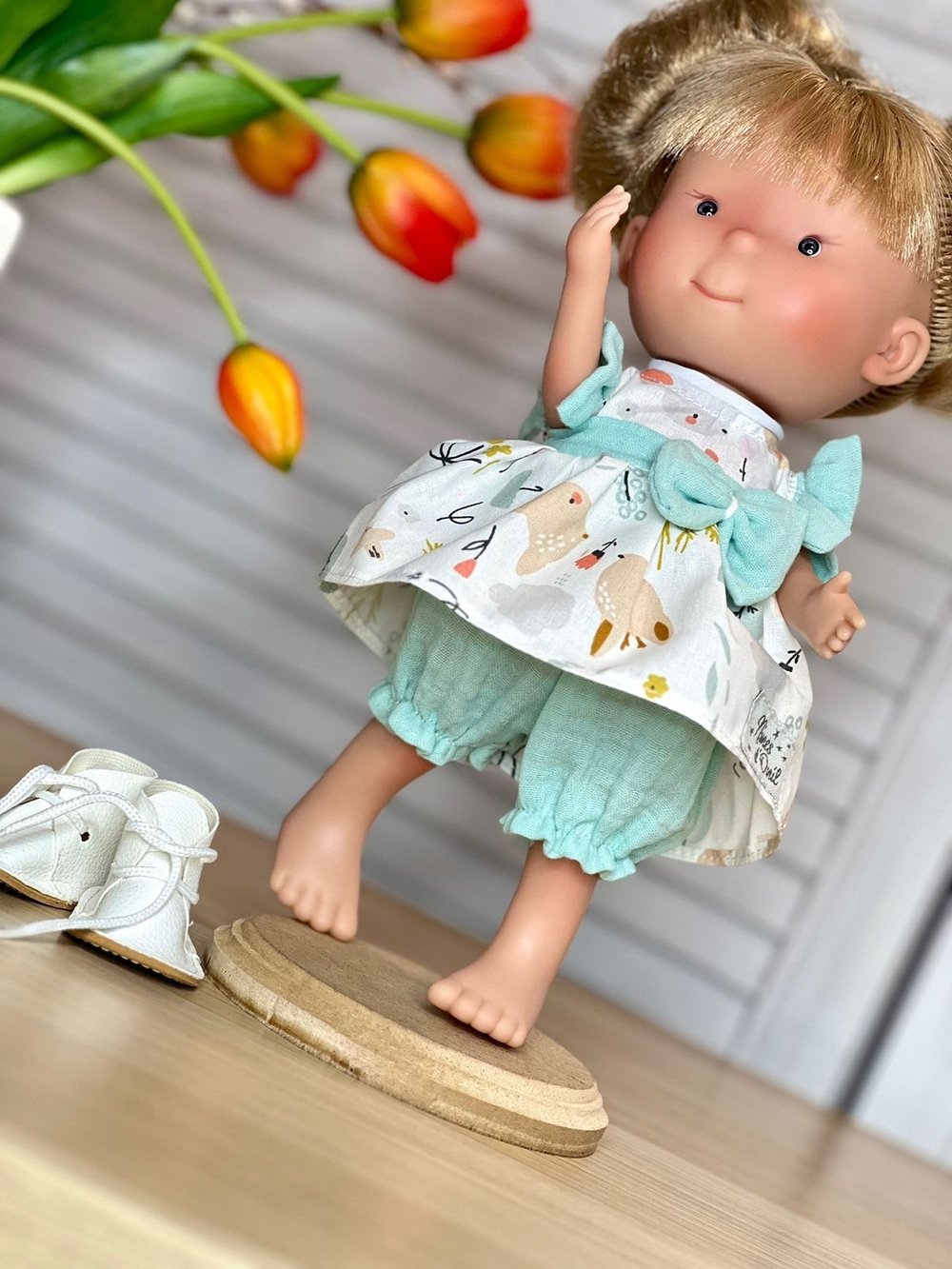 Кукла Nines виниловая 30см PIPPA (2809K)