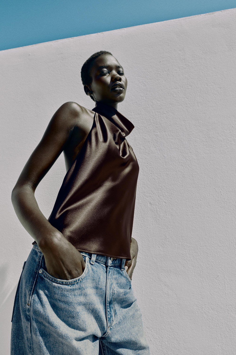 ZARA АТЛАСНЫЙ ТОП С ГОРЛОВИНОЙ ХАЛТЕР, КОРИЧЕВЫЙ