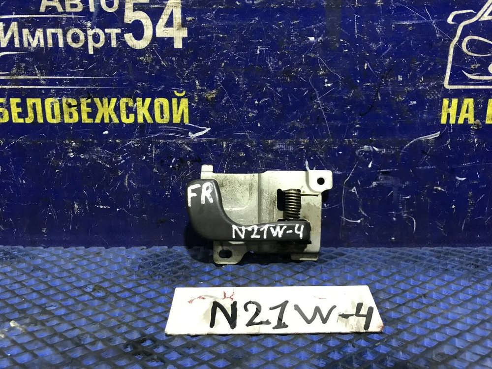 Ручка двери передней правой салонная MITSUBISHI RVR 1995