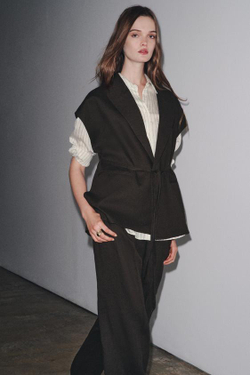 ZARA БРЮКИ ИЗ СМЕСОВОГО ЛЬНА С ЗАЩИПАМИ — ZW COLLECTION, КОРИЧНЕВЫЙ