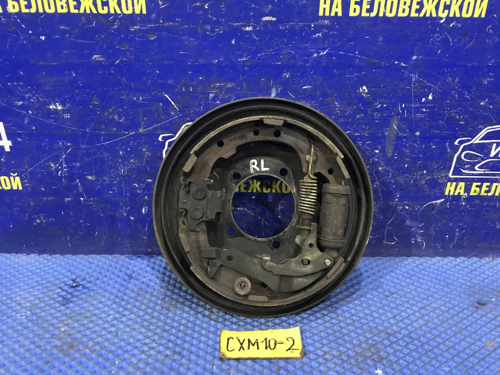 Механизм стояночного тормоза TOYOTA IPSUM 1997