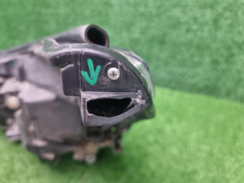 Фара правая Subaru Forester 5 SK (2018-2021) LED