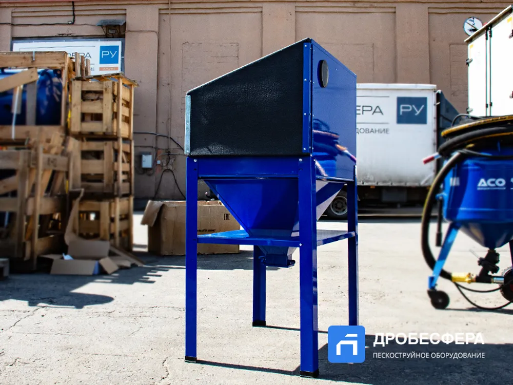 Пескоструйная камера AE&T T06302 220л инжекторная