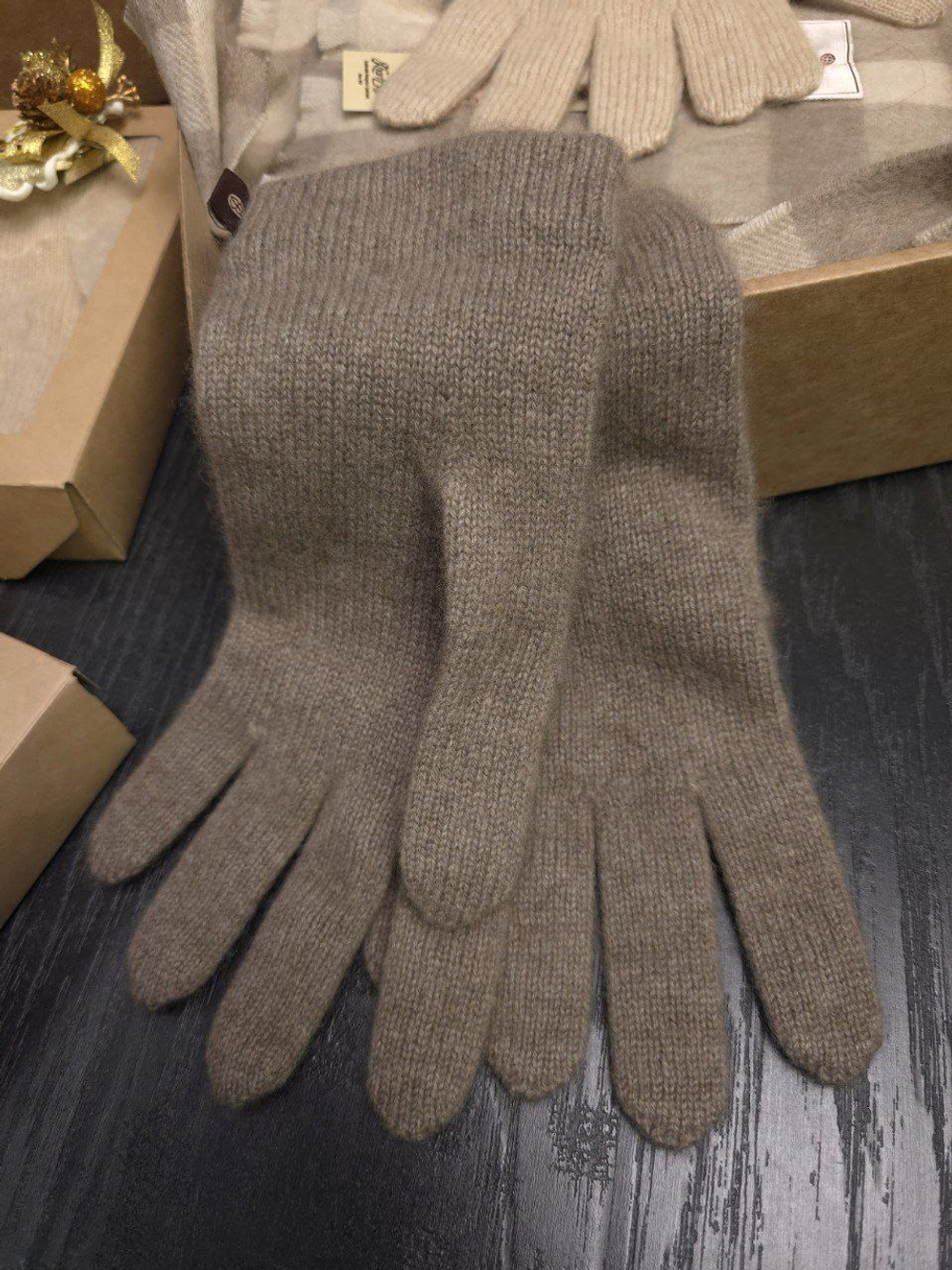 Перчатки женские из 100% Кашемира. Монголия
