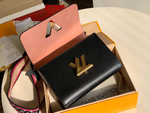 Louis Vuitton Twist MM