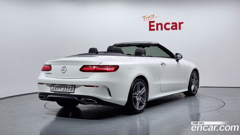 Mercedes-Benz E-Class W213 E220d Cabriolet (11.2019)