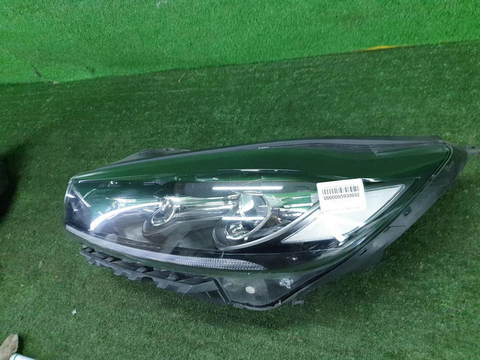 Фара левая KIA Sorento 3 UM Prime (2017-2020) LED