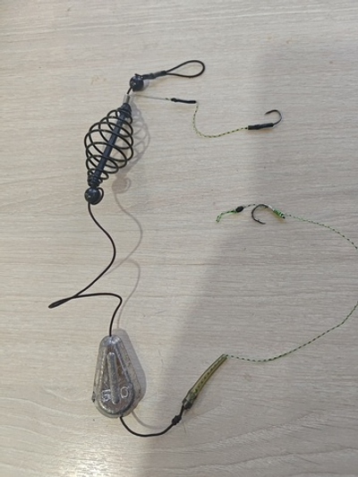 КОРМУШКА РЫБОЛОВНАЯ ОСНАЩЕННАЯ новый