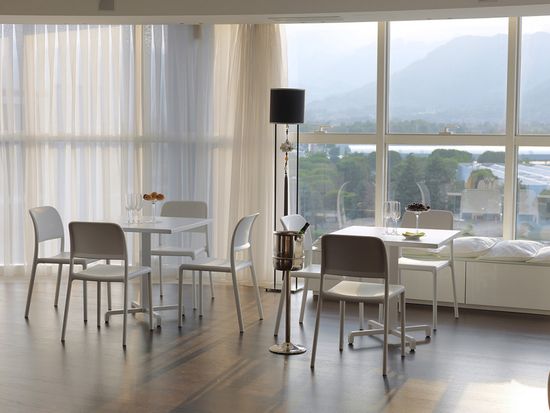 Стул пластиковый Riva Bistrot