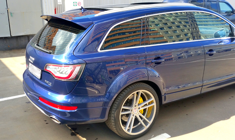 Спойлер caractere Audi Q7 4L