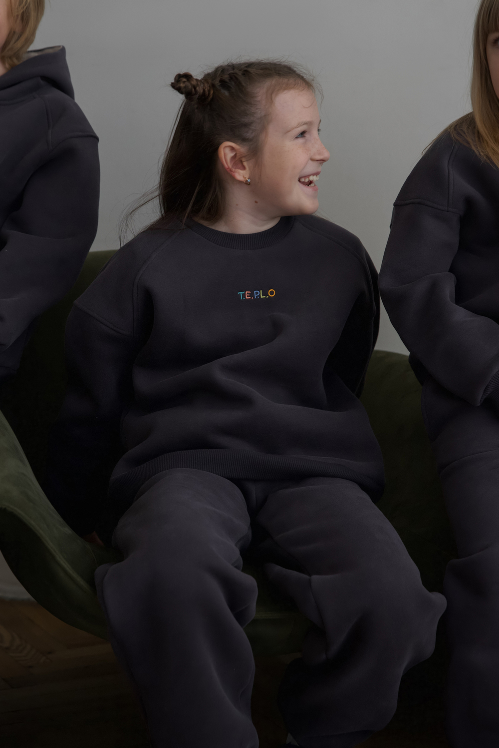 Свитшот с начесом в стиле oversize Ночь