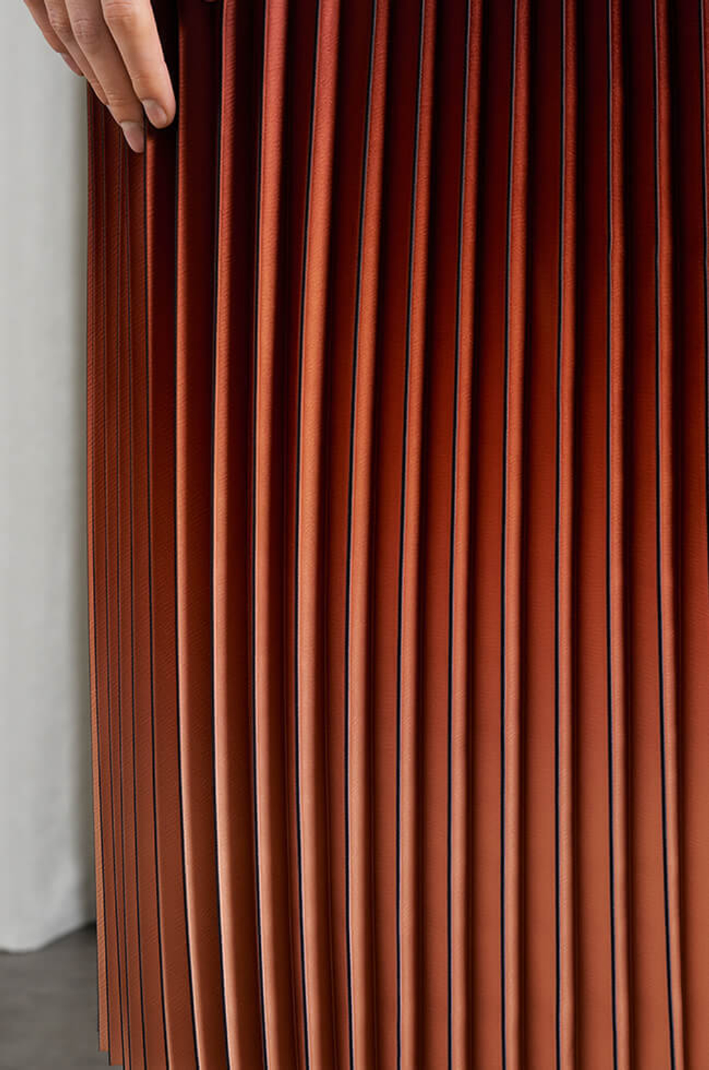 4820 Юбка женская (бордовый градиент)