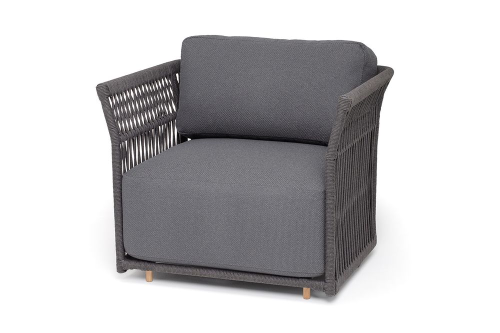 "Лугано" кресло плетеное из роупа, каркас алюминий темно-серый (RAL7024) муар, роуп темно-серый круглый, ткань темно-серая YB25-0027