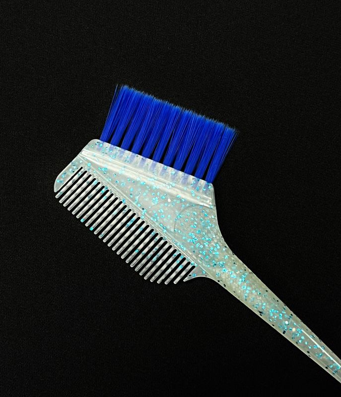Кисть-гребень для окрашивания волос
