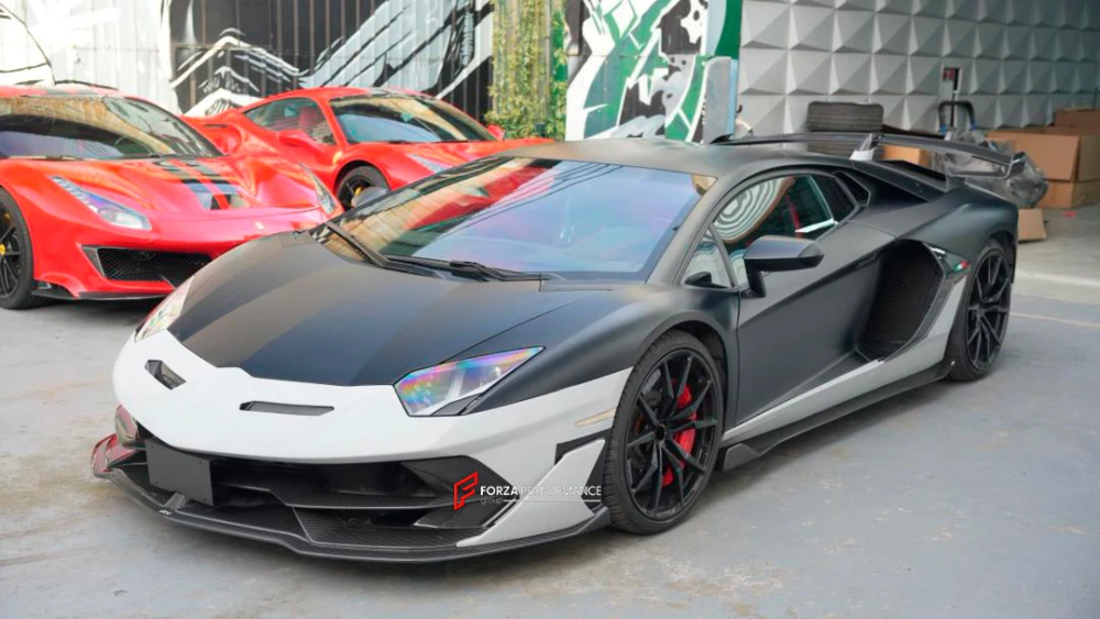 Карбоновый обвес переделка в LP770 SVJ для LAMBORGHINI AVENTADOR LP700 / LP720 / LP750 Ламборгини