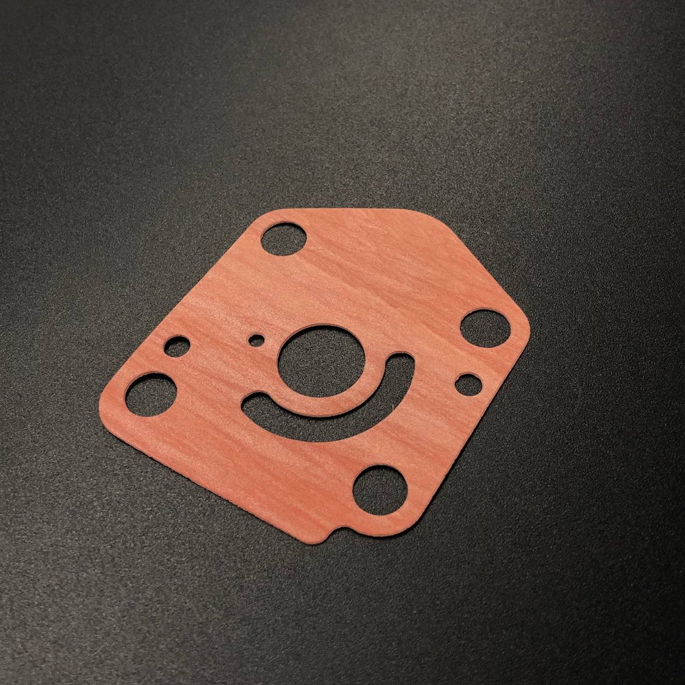 Прокладка под пластину помпы охлаждения Suzuki DT9.9-15A (5035603 17472-90L00) (Suzuki)