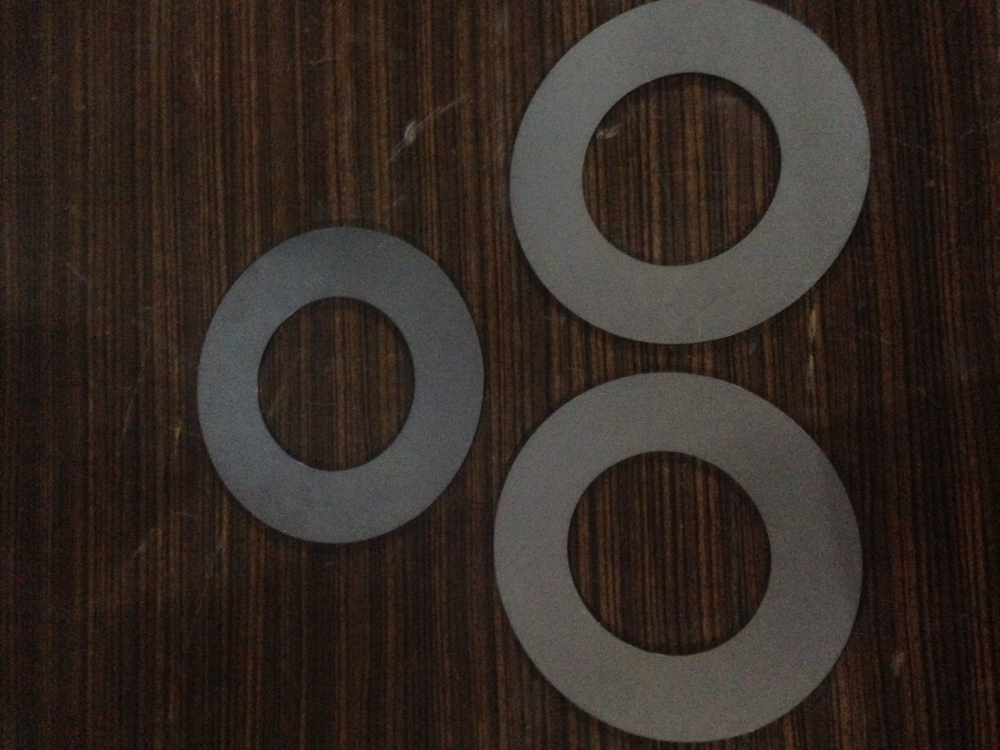 Кольцо проставочное металлическое 90*165*2