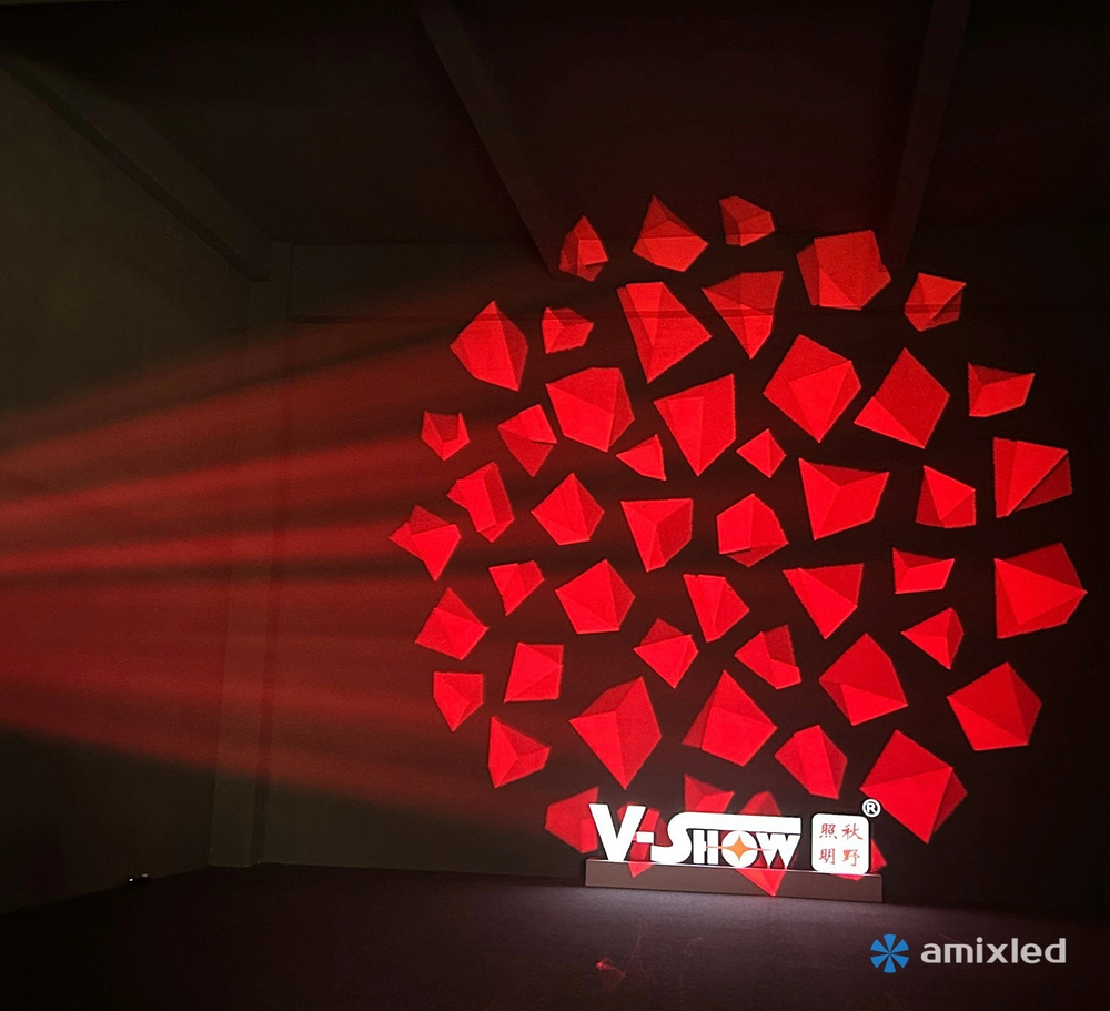 Световая голова V-SHOW S711 BUDDAH