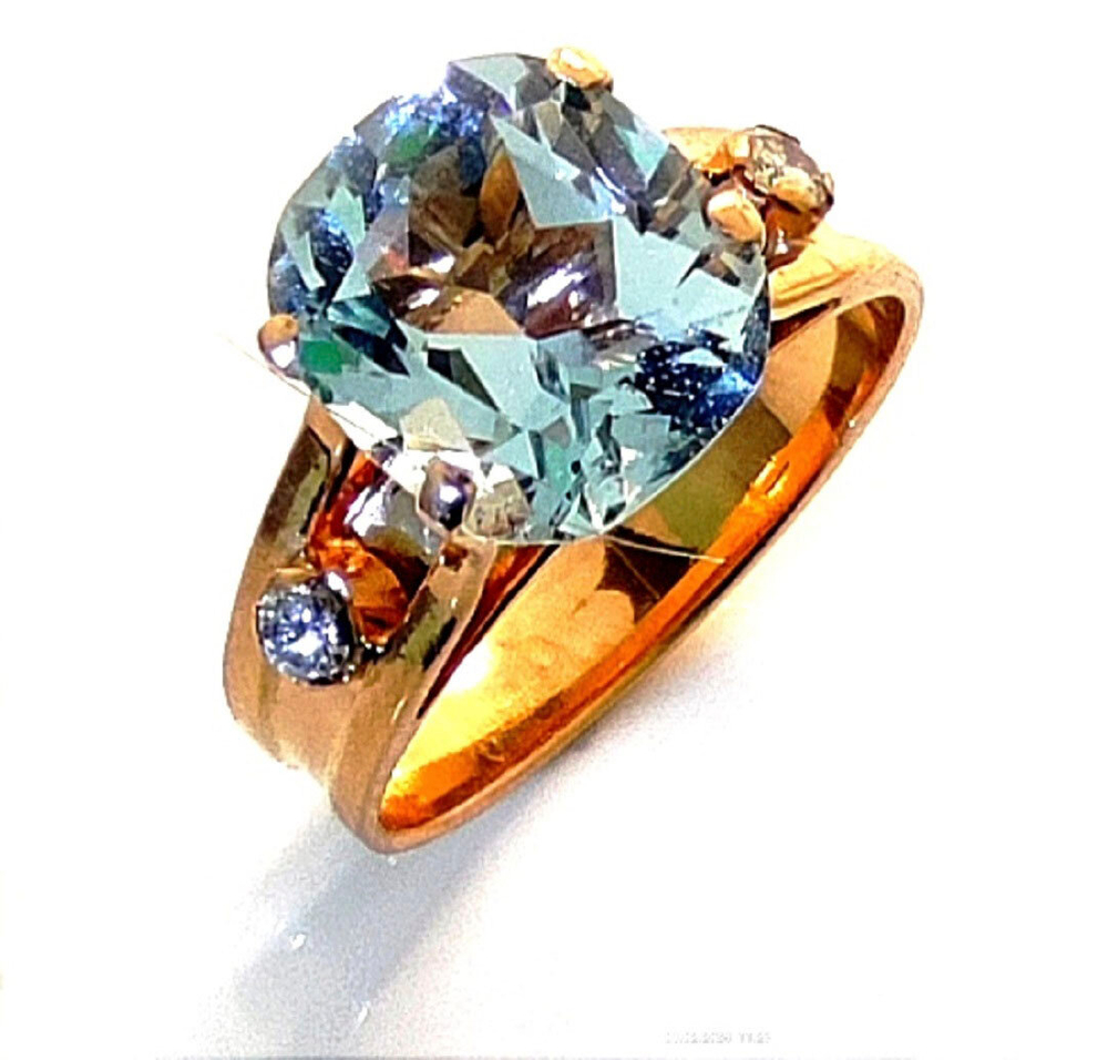 Кольцо Эстерелла золото 750, аквамарин, бриллианты.